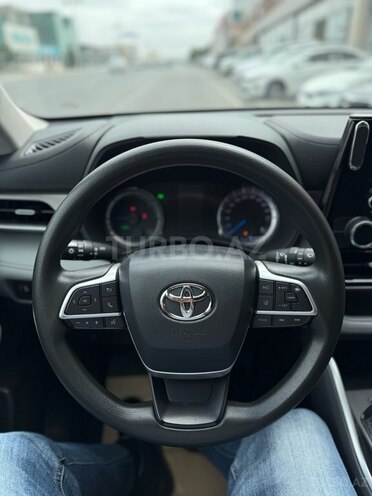 Toyota Highlander-18