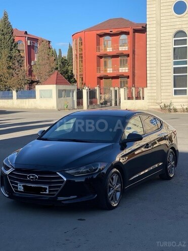 Hyundai Elantra 2018, 200,000 km - 2.0 л - Gəncə