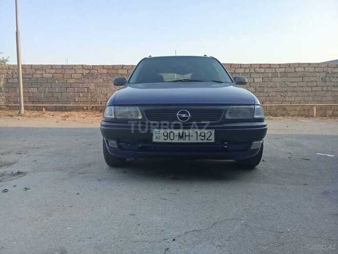 Opel Astra 1996, 318,500 km - 1.6 л - Bakı