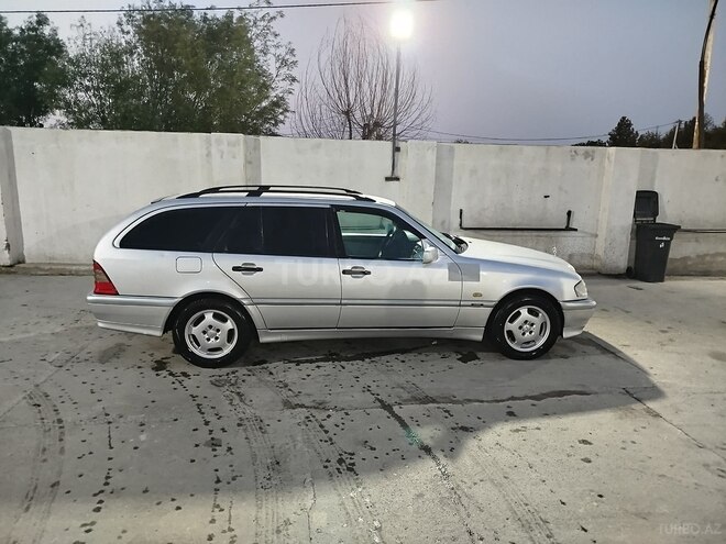 Mercedes C 180 1999, 394,237 km - 1.8 л - İsmayıllı