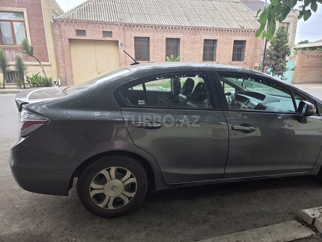 Honda Civic 2013, 165,000 km - 1.5 л - Gəncə