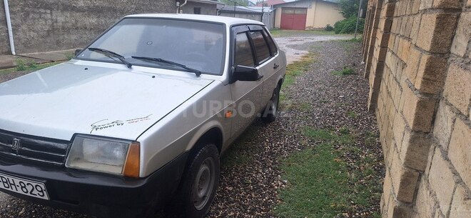 LADA (VAZ) 21099 2002, 350,000 km - 1.6 l - Quba