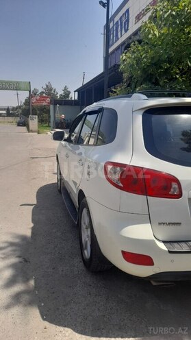 Hyundai Santa Fe-14