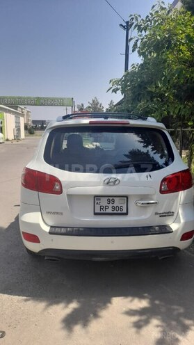 Hyundai Santa Fe-15