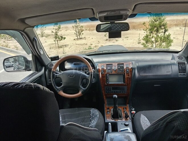Hyundai Terracan 2002, 450,000 km - 2.9 l - Bakı