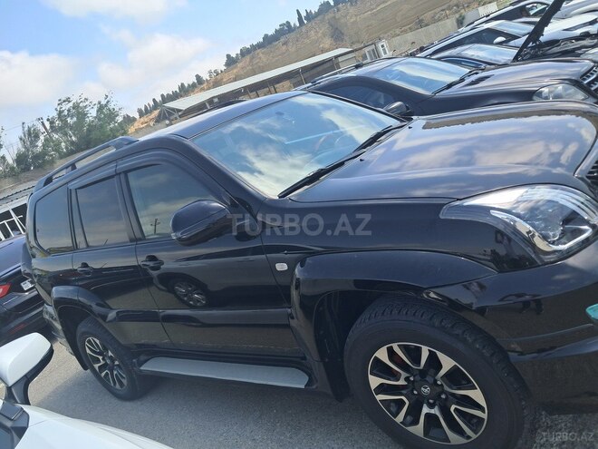 Toyota Land Cruiser Prado-6