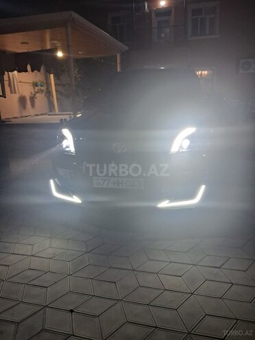 Toyota Land Cruiser Prado-9
