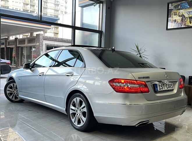 Mercedes E 220 d 2012, 199,000 km - 2.2 l - Bakı