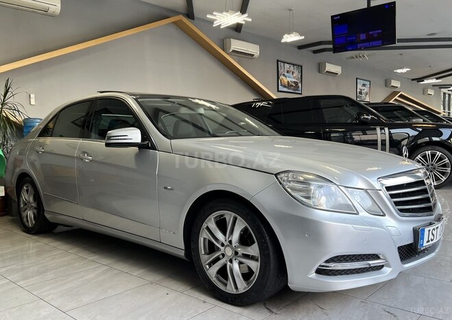 Mercedes E 220 d 2012, 199,000 km - 2.2 l - Bakı