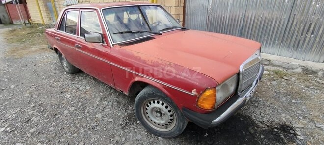 Mercedes E 250 1986, 358,000 km - 2.5 л - Bakı