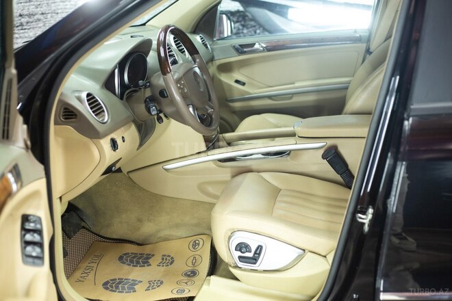 Mercedes ML 350 4MATIC-12