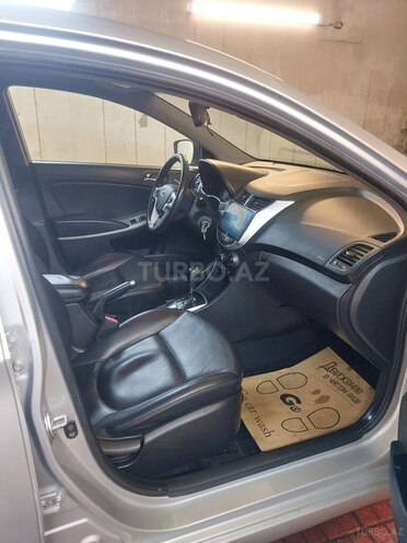 Hyundai Accent 2011, 234,000 km - 1.4 l - Bakı