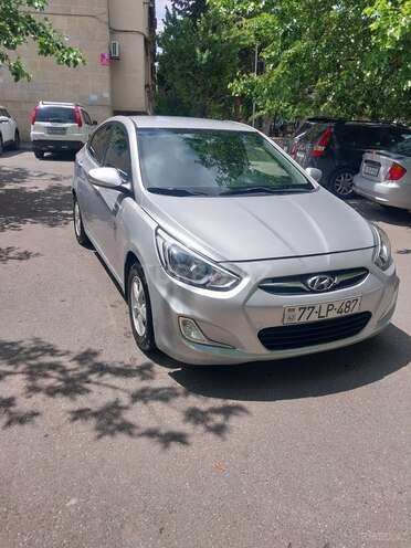 Hyundai Accent 2011, 234,000 km - 1.4 l - Bakı