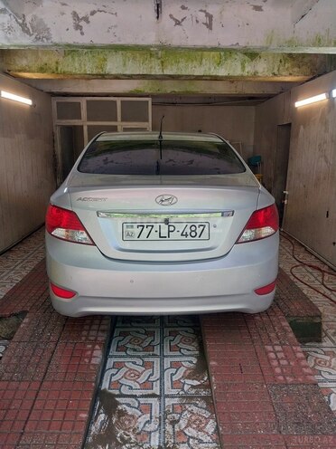 Hyundai Accent 2011, 234,000 km - 1.4 l - Bakı