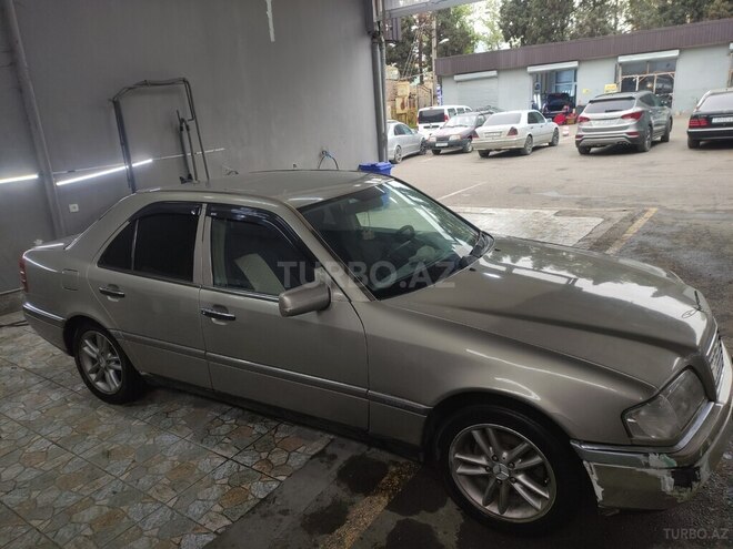 Mercedes C 180 1993, 542,369 km - 1.8 л - Gəncə