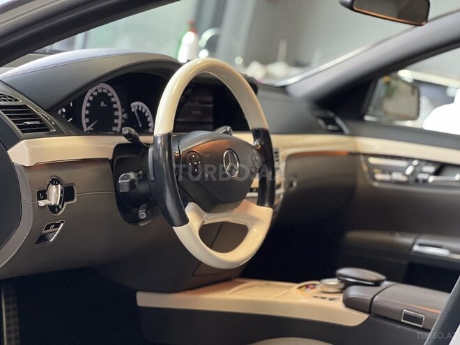 Mercedes S 500-16