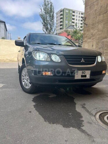 Mitsubishi Airtrek 2002, 211,000 km - 2.4 l - Xırdalan