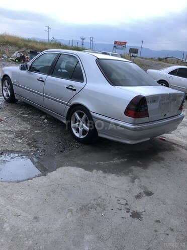 Mercedes C 240 1999, 270,080 km - 2.4 l - Şəmkir