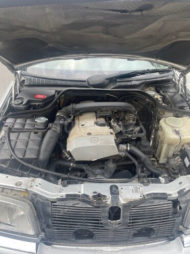 Mercedes C 230 1999, 442,570 km - 2.3 l - Bakı