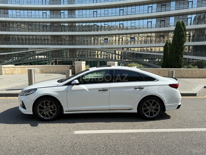 Hyundai Sonata-3
