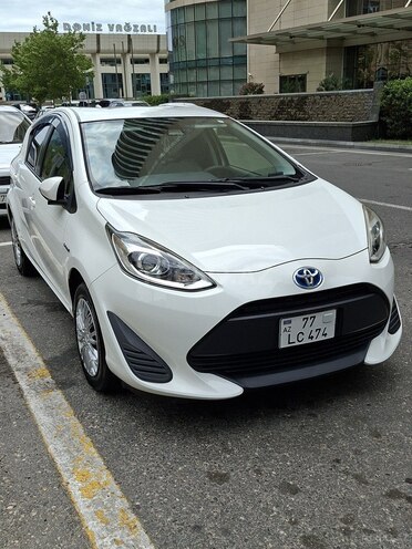 Toyota Aqua 2019, 58,000 km - 1.5 l - Bakı