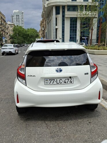 Toyota Aqua 2019, 58,000 km - 1.5 l - Bakı