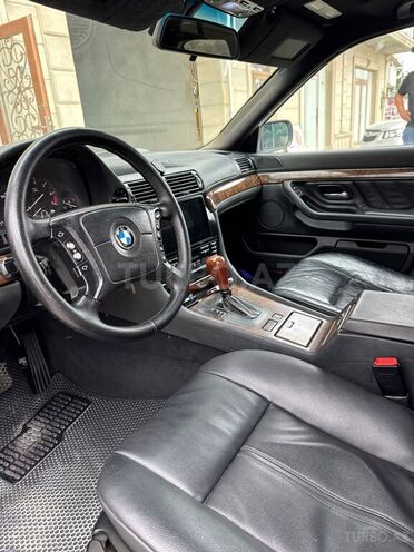 BMW 728 1998, 267,000 km - 2.8 л - Bakı