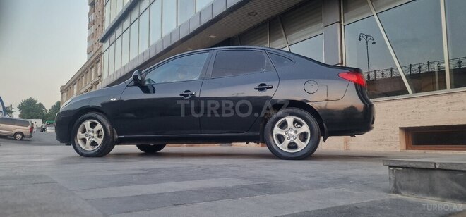 Hyundai Elantra 2009, 320,000 km - 1.6 l - Bakı