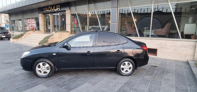 Hyundai Elantra 2009, 320,000 km - 1.6 l - Bakı