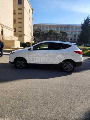 Hyundai Tucson 2014, 176,900 km - 2.0 l - Bakı