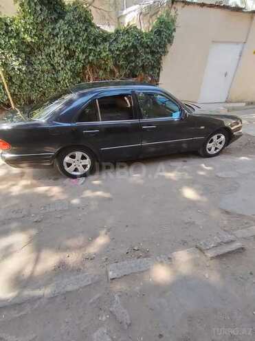 Mercedes E 200 1996, 100,000 km - 2.0 l - Sumqayıt