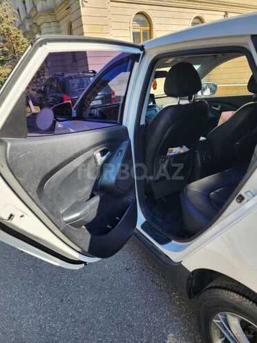 Hyundai Tucson 2014, 176,900 km - 2.0 l - Bakı