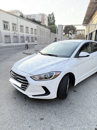 Hyundai Elantra 2017, 98,000 km - 2.0 л - Bakı
