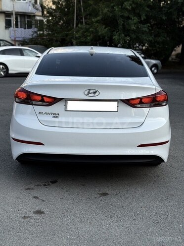 Hyundai Elantra 2017, 98,000 km - 2.0 л - Bakı