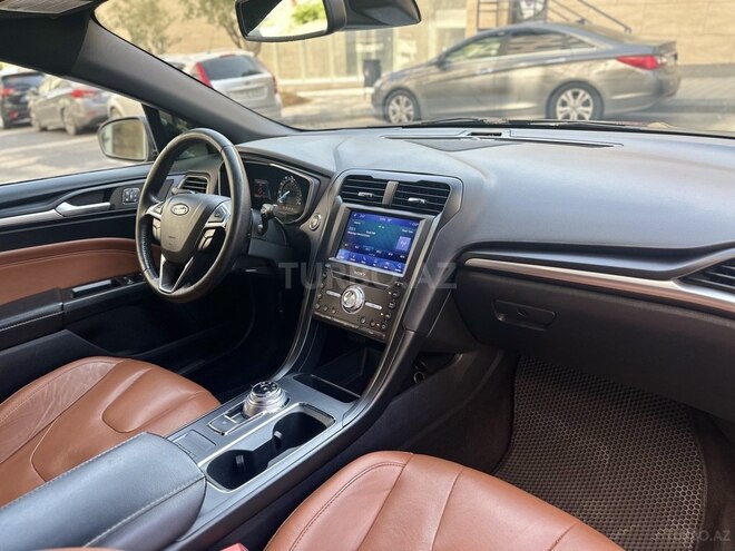 Ford Fusion (North America) 2019, 151,000 km - 2.0 l - Bakı