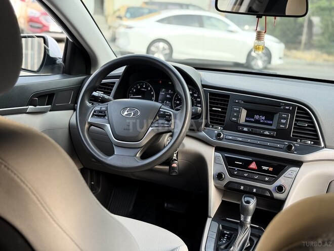 Hyundai Elantra 2017, 98,000 km - 2.0 л - Bakı
