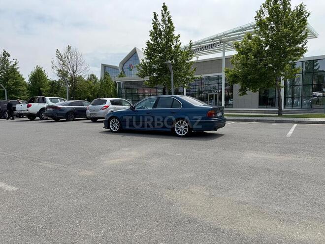 BMW 528 1997, 420,000 km - 2.8 l - Şamaxı