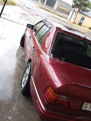 Mercedes E 220 1992, 330,000 km - 2.2 л - Sabirabad