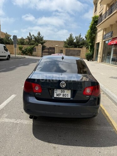 Volkswagen Jetta 2006, 221,000 km - 2.5 l - Bakı