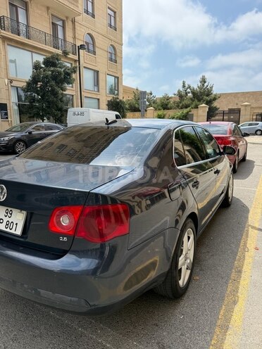 Volkswagen Jetta 2006, 221,000 km - 2.5 l - Bakı