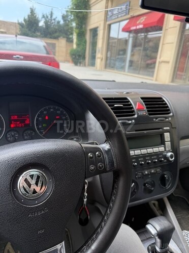 Volkswagen Jetta 2006, 221,000 km - 2.5 l - Bakı