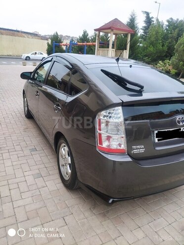 Toyota Prius-3