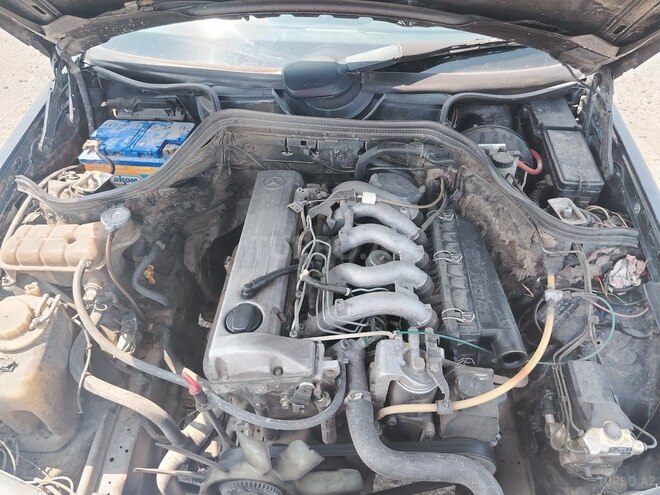 Mercedes E 250 1993, 265,382 km - 2.5 л - Ucar