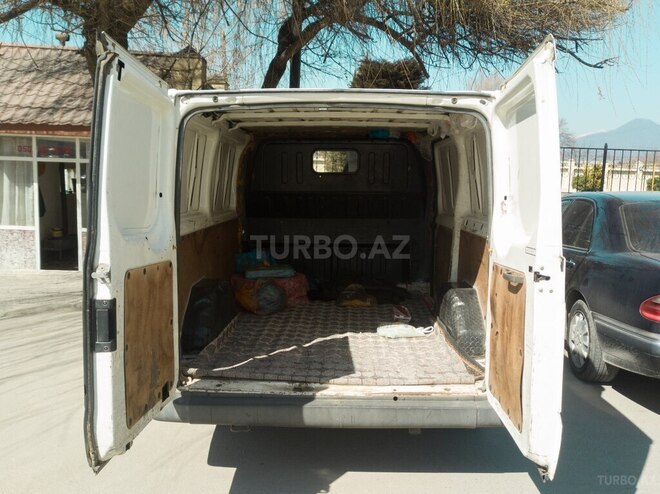 Ford Transit-7