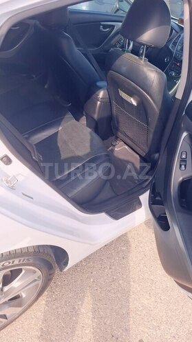 Hyundai Elantra 2015, 167,832 km - 1.8 l - Bakı