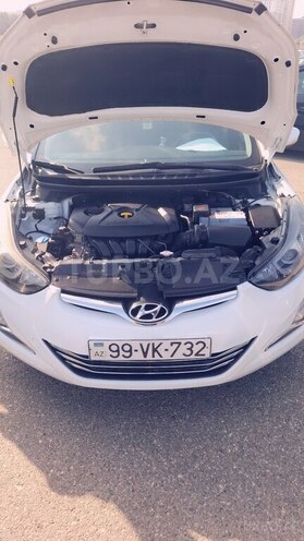 Hyundai Elantra 2015, 167,832 km - 1.8 l - Bakı