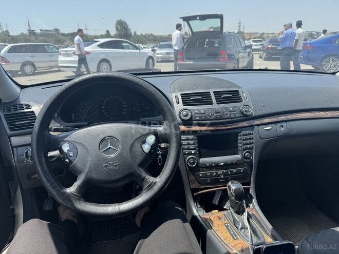 Mercedes E 220 d 2005, 325,000 km - 2.2 л - Bakı