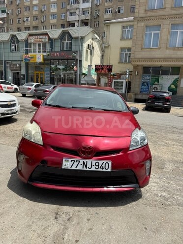 Toyota Prius 2013, 250,000 km - 1.8 л - Bakı