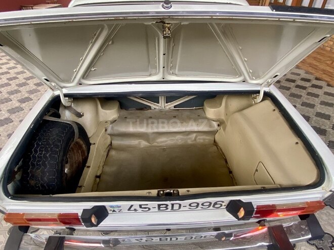 LADA (VAZ) 2106 1982, 44,000 km - 1.6 l - Qazax