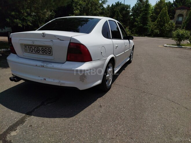 Opel Vectra 1999, 316,183 km - 2.0 l - Qazax